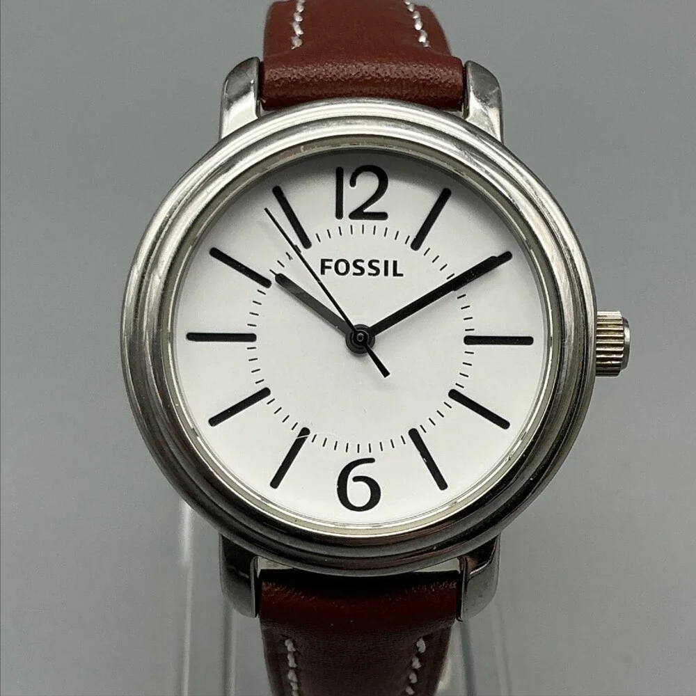 Fossil ES-2108 Womens Watch 32mm Classic White Dial Brown Leather New Battery